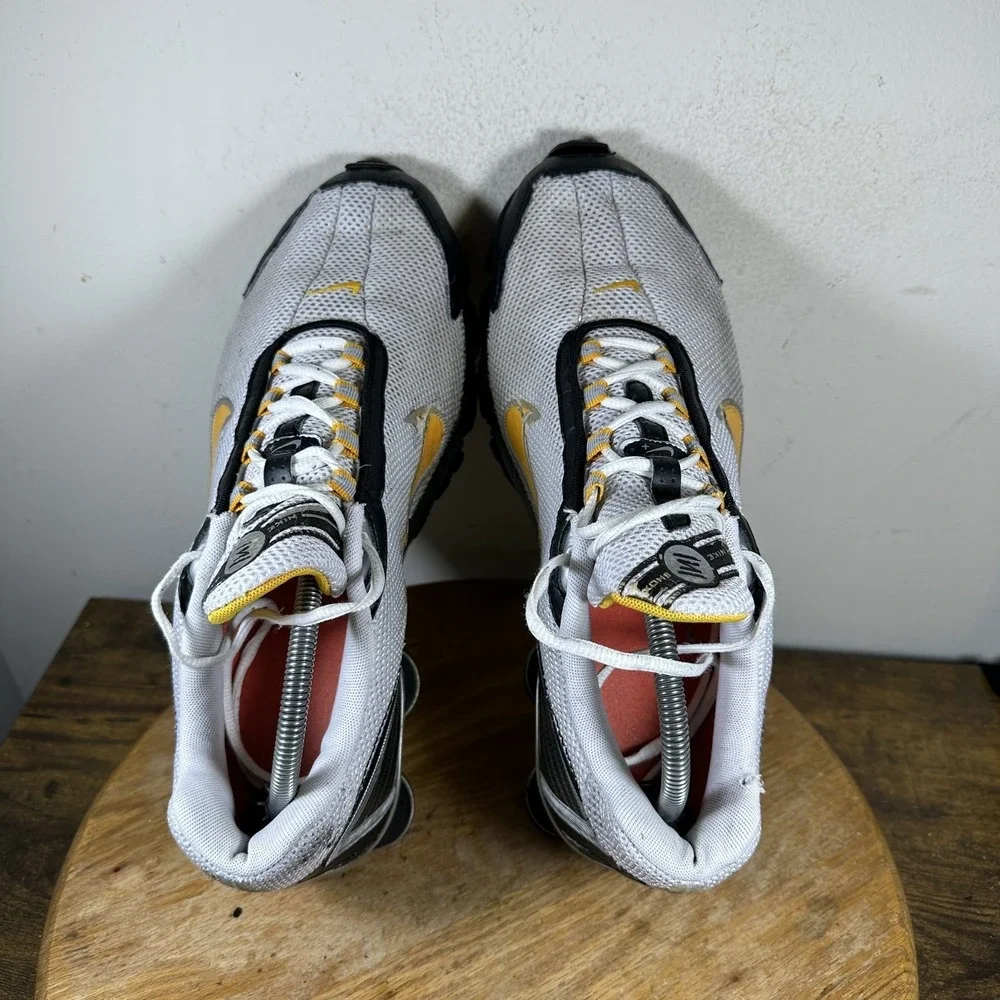 Nike Shox NZ Shoes Mens Size 11 White Black Yellow 315378-171 Running Sneakers